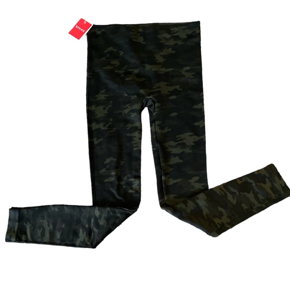 SPANX NWT Look at Me‎ Now Leggings | Green Camo | Seamless | size medium - Picture 4 of 6